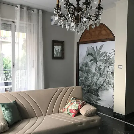 Nina E La Casa Homestay